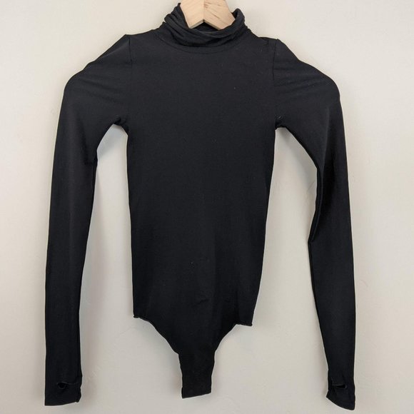 Commando | long sleeve ballet turtleneck bodysuit - Picture 12 of 13